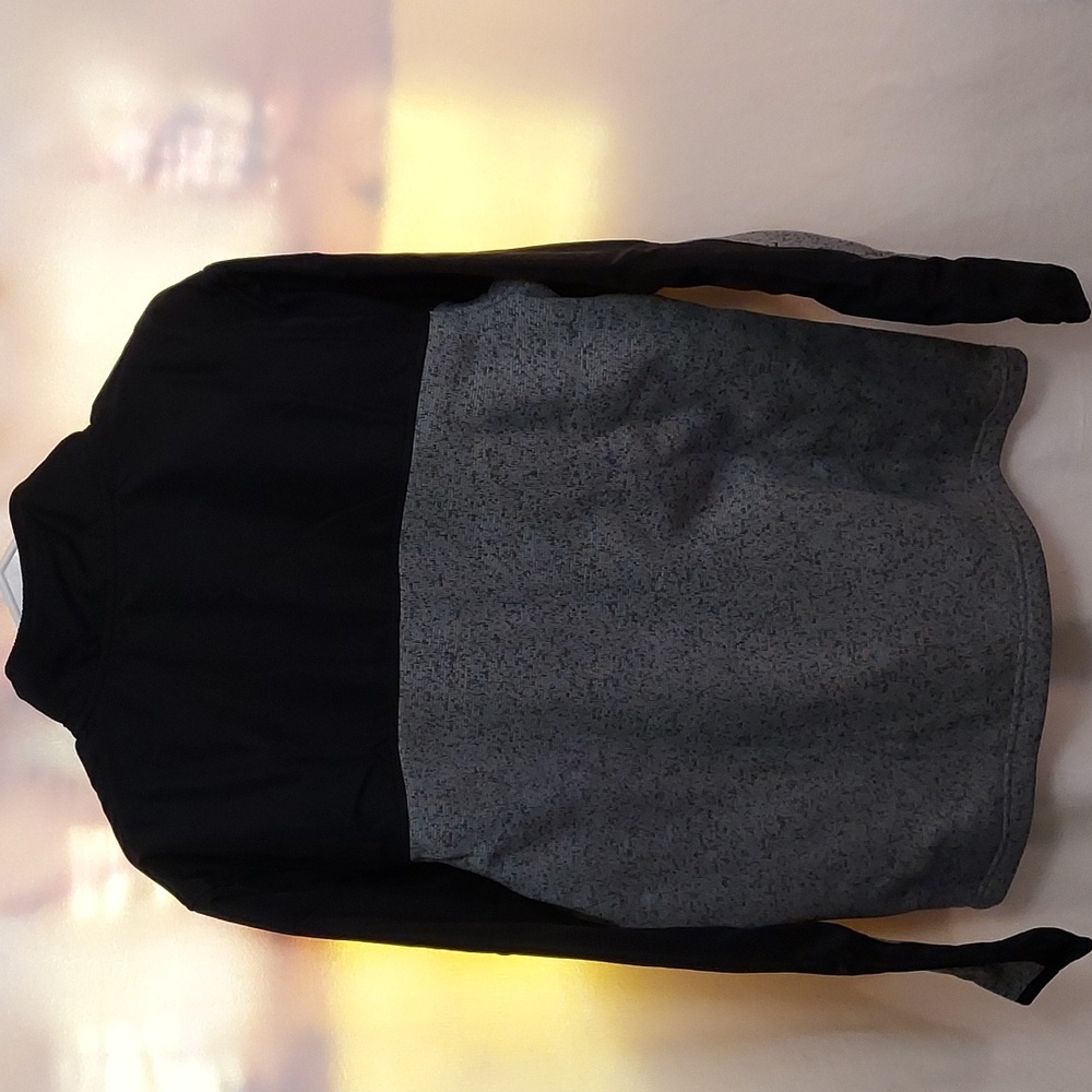 Captivating Pitt Jacket - Picture 6 of 10